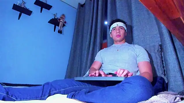 Snapshot of Stefann_salvatoree chatting on January 17, 2025, 3:55 am Stefann salvatoree online show from January 17, 2025, 3:55 am