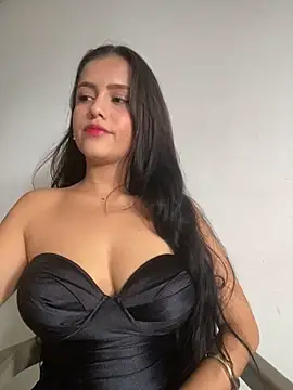 AbbyMillerrr online show from May 8, 2026, 8:01 pm
