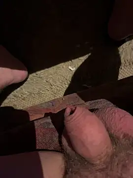 Kemenyfasz93 online show from March 9, 2025, 6:28 am