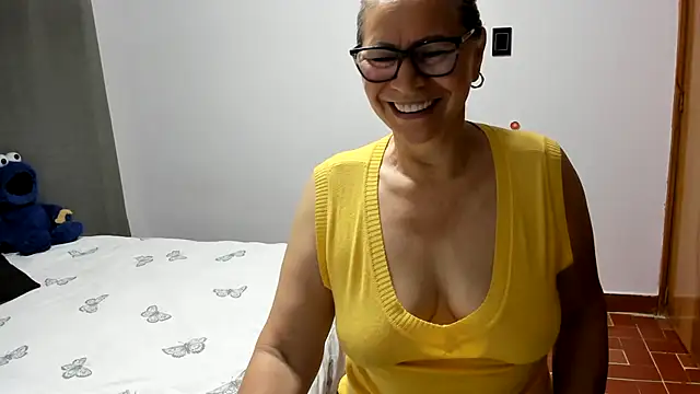 Carlaa-69 online show from June 15, 2026, 9:31 am