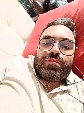 Snapshot of Alessandro-Perez chatting on August 3, 2026, 5:30 pm Alessandro-Perez online show from August 3, 2026, 5:30 pm