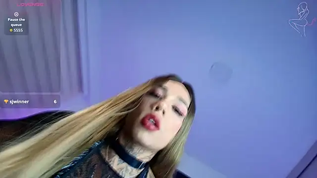 Snapshot of _Holly_Cat chatting on May 21, 2026, 12:41 am Holly Cat online show from May 21, 2026, 12:41 am