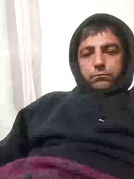 Snapshot of Muratcanik44 chatting on February 26, 2026, 9:59 pm Muratcanik44 online show from February 26, 2026, 9:59 pm