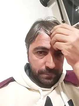 Snapshot of Muratcanik44 chatting on March 10, 2026, 7:51 pm Muratcanik44 online show from March 10, 2026, 7:51 pm