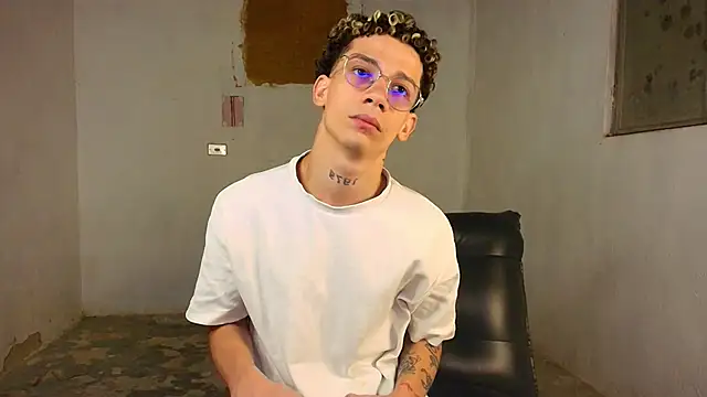 mateodeamjo online show from March 3, 2026, 12:06 am