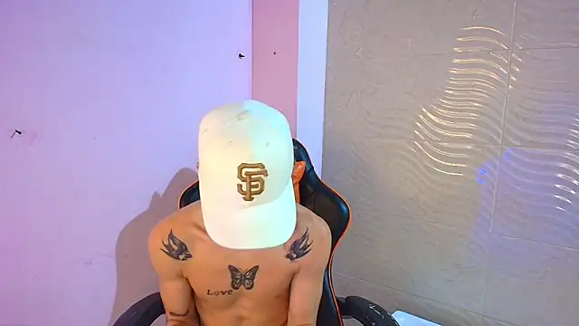 Snapshot of mateodeamjo chatting on December 15, 2025, 4:24 pm mateodeamjo online show from December 15, 2025, 4:24 pm