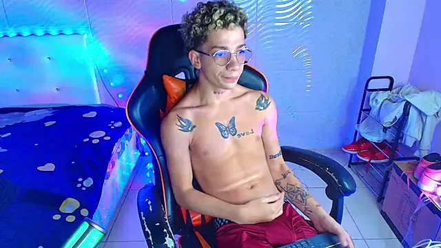 Snapshot of mateodeamjo chatting on November 22, 2025, 8:46 am mateodeamjo online show from November 22, 2025, 8:46 am