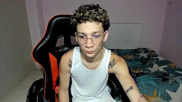 Snapshot of mateodeamjo chatting on October 23, 2025, 8:13 am mateodeamjo online show from October 23, 2025, 8:13 am