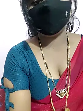 Snapshot of louise92 chatting on February 2, 2025, 5:26 pm louise92 online show from February 2, 2025, 5:26 pm