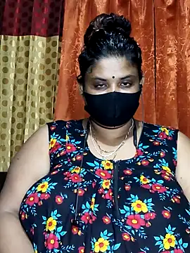 Snapshot of Dusto_Meye chatting on October 17, 2025, 5:48 pm Dusto Meye online show from October 17, 2025, 5:48 pm