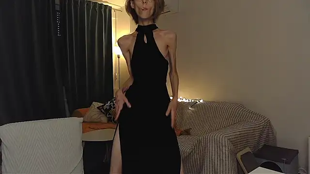 amber quell here online show from May 3, 2026, 3:26 pm