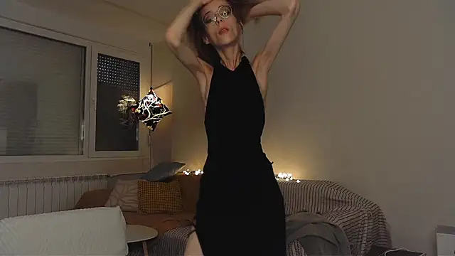 amber quell here online show from May 14, 2026, 4:26 pm