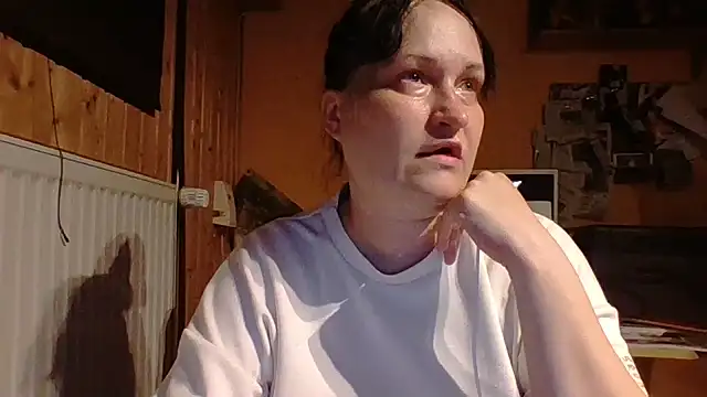 Snapshot of _squirty_cum_lady_ chatting on June 27, 2026, 5:35 am squirty cum lady online show from June 27, 2026, 5:35 am