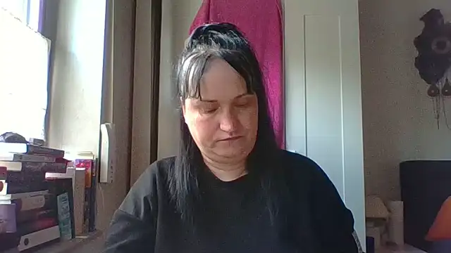  squirty cum lady  online show from June 14, 2026, 7:20 am