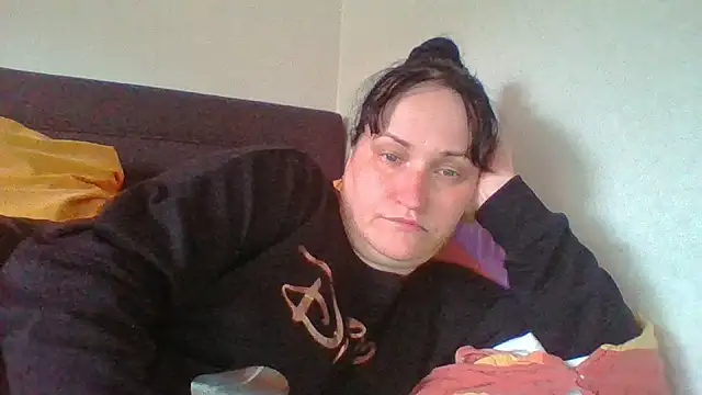  squirty cum lady  online show from June 6, 2026, 6:02 pm