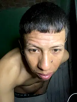 Snapshot of nowex18 chatting on October 11, 2025, 4:24 am nowex18 online show from October 11, 2025, 4:24 am