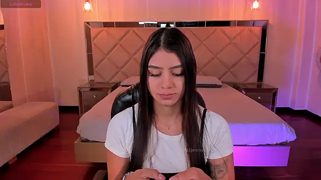 AllyJensen online show from March 6, 2026, 10:21 am