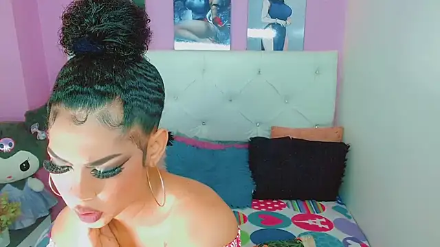 Snapshot of Amanda_bigx chatting on June 12, 2026, 5:49 am Amanda bigx online show from June 12, 2026, 5:49 am