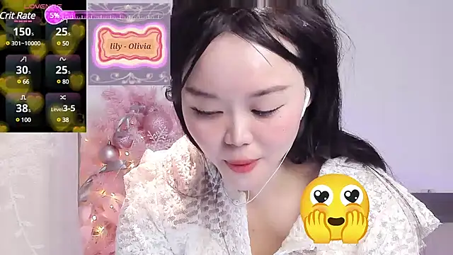 Snapshot of lilies-sweet chatting on January 27, 2025, 12:37 pm lilies-sweet online show from January 27, 2025, 12:37 pm