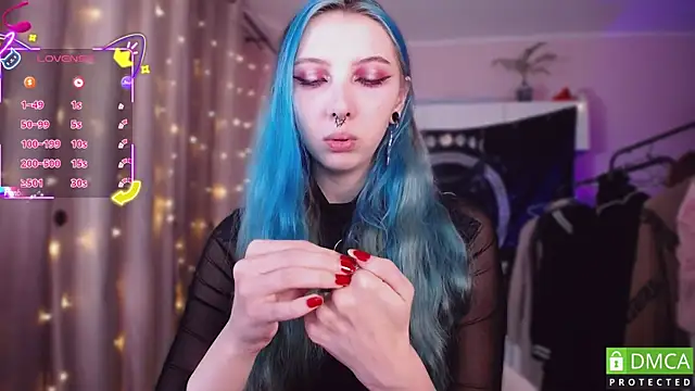 Snapshot of JustMeowGirl chatting on December 14, 2025, 5:13 am JustMeowGirl online show from December 14, 2025, 5:13 am