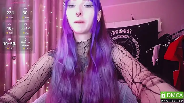 JustMeowGirl online show from August 3, 2026, 5:15 am