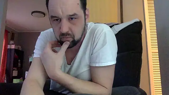 Kink Master Daddy online show from March 10, 2026, 11:42 pm