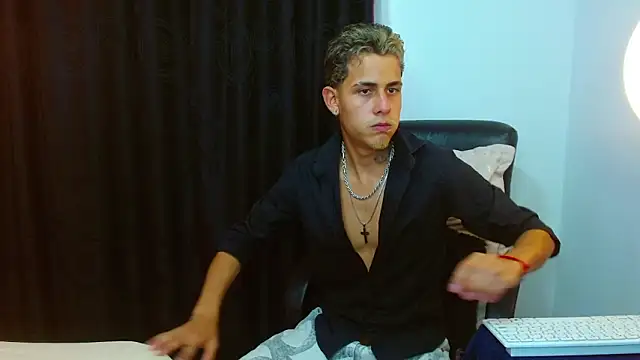 Bastiaan 28 online show from March 14, 2026, 11:33 pm