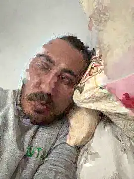 sikergecer3435 online show from March 15, 2026, 6:37 pm