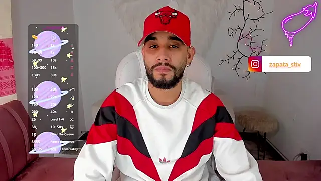 Snapshot of estiben_05 chatting on October 28, 2025, 9:14 pm estiben 05 online show from October 28, 2025, 9:14 pm