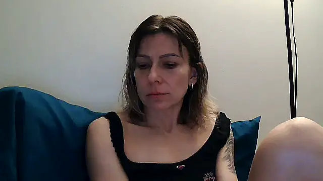 anechka1 online show from February 17, 2026, 3:37 am