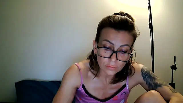 Snapshot of anechka1 chatting on July 30, 2026, 1:16 am anechka1 online show from July 30, 2026, 1:16 am