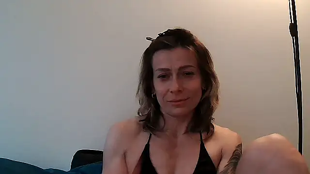 Snapshot of anechka1 chatting on July 5, 2026, 12:15 am anechka1 online show from July 5, 2026, 12:15 am