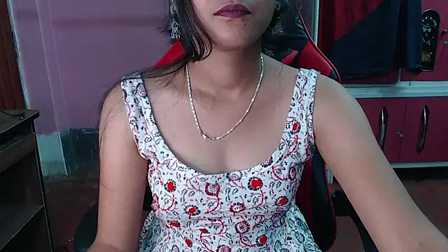 Snapshot of Angel_Alison_ chatting on February 24, 2025, 6:26 pm Angel Alison online show from February 24, 2025, 6:26 pm