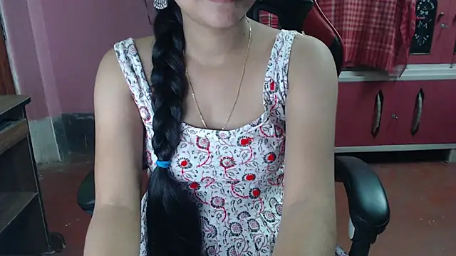 Snapshot of Angel_Alison_ chatting on January 9, 2026, 6:15 pm Angel Alison online show from January 9, 2026, 6:15 pm