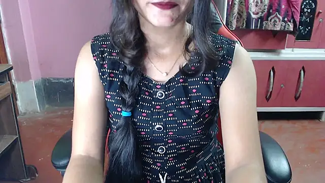 Snapshot of Angel_Alison_ chatting on October 28, 2025, 6:29 pm Angel Alison online show from October 28, 2025, 6:29 pm