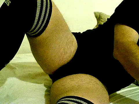 Snapshot of pollarikaaa chatting on November 4, 2025, 2:26 am pollarikaaa online show from November 4, 2025, 2:26 am