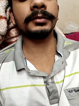 Snapshot of 12ashujii chatting on April 9, 2026, 7:09 pm 12ashujii online show from April 9, 2026, 7:09 pm
