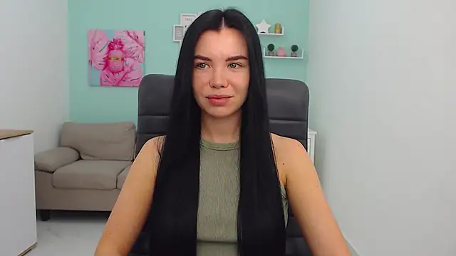 MadisonGomes online show from February 9, 2025, 5:50 am