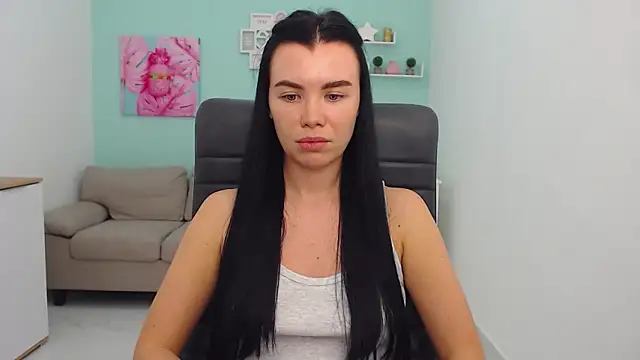 MadisonGomes online show from February 6, 2025, 12:59 pm