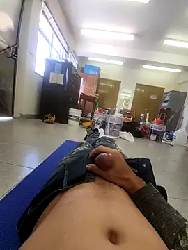 2tomka52052sex online show from November 6, 2025, 4:49 am