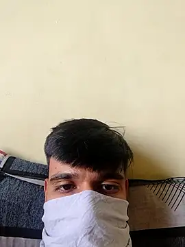 Snapshot of yashzae chatting on March 16, 2025, 8:54 am yashzae online show from March 16, 2025, 8:54 am