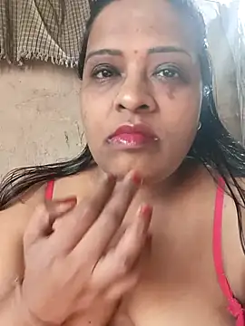 Snapshot of Love_Jenny chatting on February 18, 2025, 4:58 am Love Jenny online show from February 18, 2025, 4:58 am