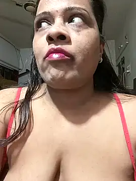 Snapshot of Love_Jenny chatting on February 4, 2025, 2:53 pm Love Jenny online show from February 4, 2025, 2:53 pm