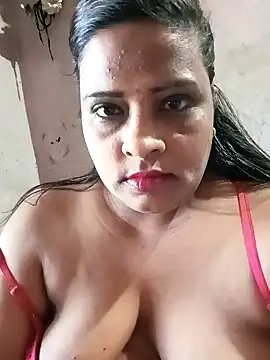 Snapshot of Love_Jenny chatting on February 11, 2025, 9:52 am Love Jenny online show from February 11, 2025, 9:52 am