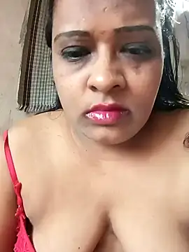 Snapshot of Love_Jenny chatting on February 21, 2025, 4:18 am Love Jenny online show from February 21, 2025, 4:18 am