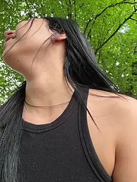 KimArts online show from May 4, 2026, 3:37 pm
