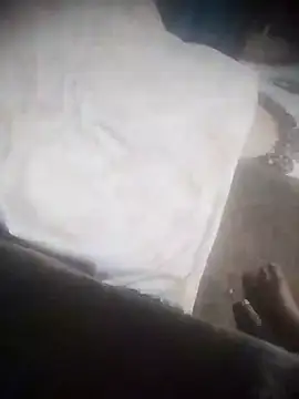 Snapshot of Working- chatting on February 21, 2026, 4:31 pm Working- online show from February 21, 2026, 4:31 pm