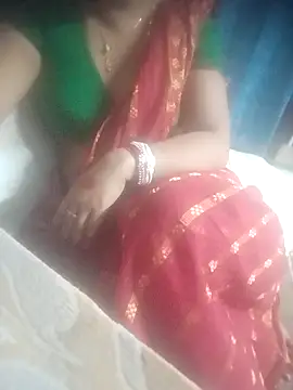 Snapshot of Working- chatting on February 16, 2026, 5:55 pm Working- online show from February 16, 2026, 5:55 pm