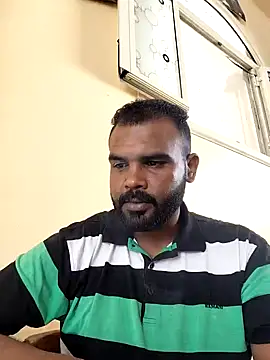 ListedLoin online show from October 12, 2025, 8:26 am