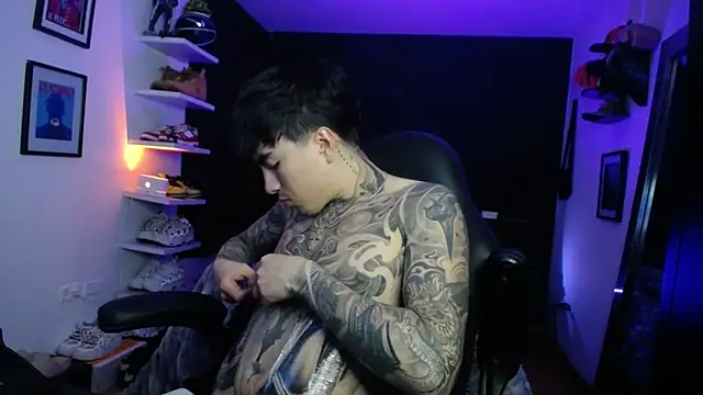 jung dragon online show from October 17, 2025, 2:26 am